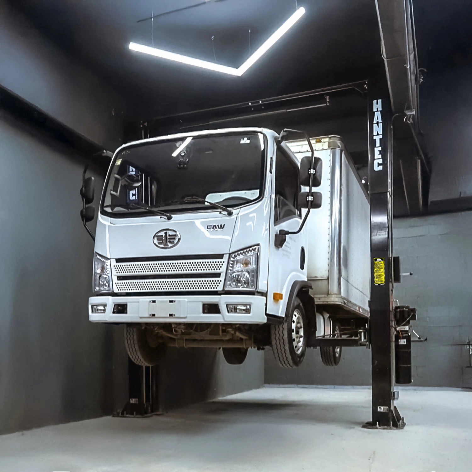 Rampa 2 Postes Portería Heavy Duty 14,500 lbs 220V HANTEC - Imagen 5